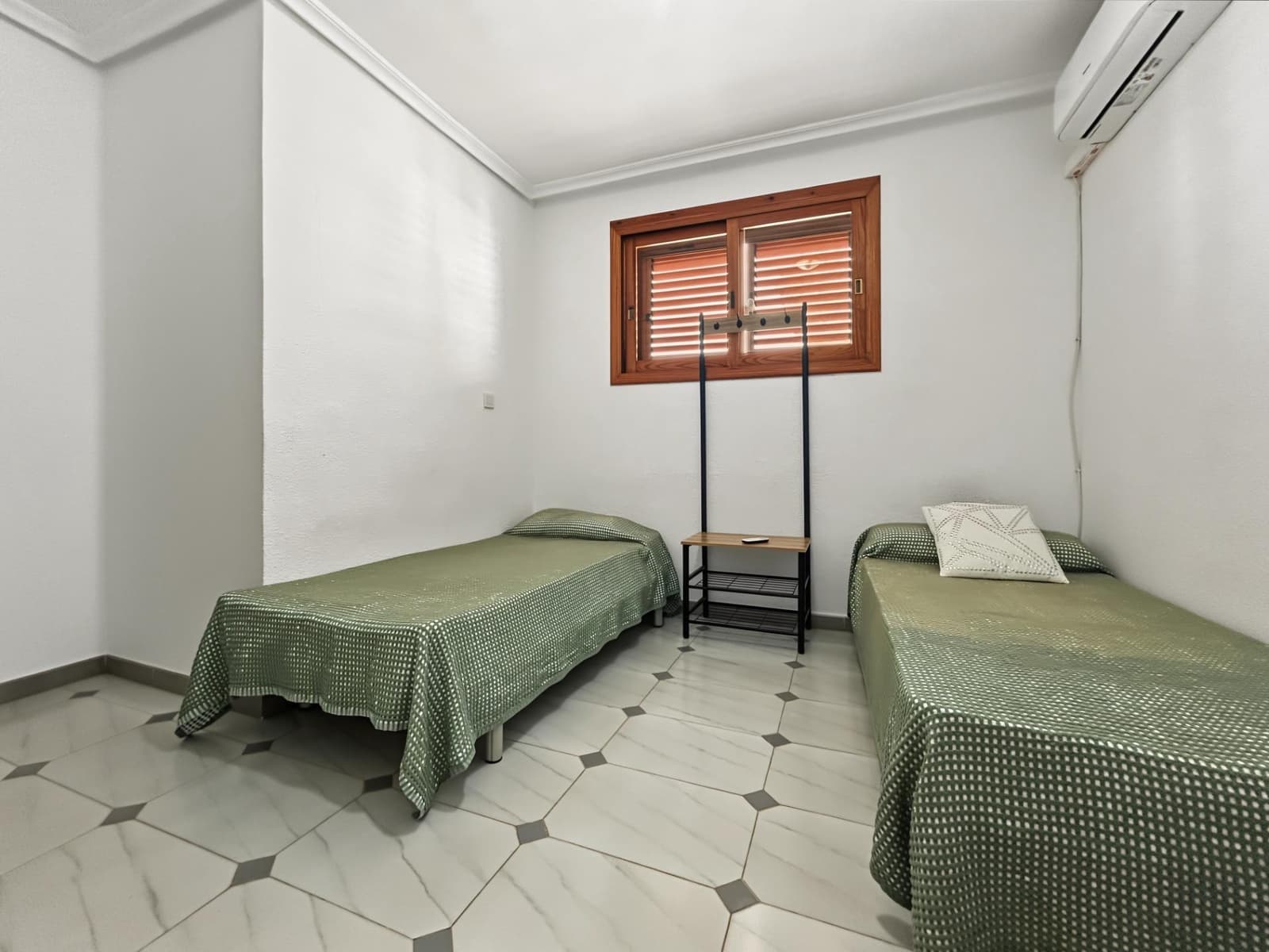 7 sypialnia Willa na sprzedaż w Campoamor z basenem garażem - 1 300 000 € (Ref: 10120208)