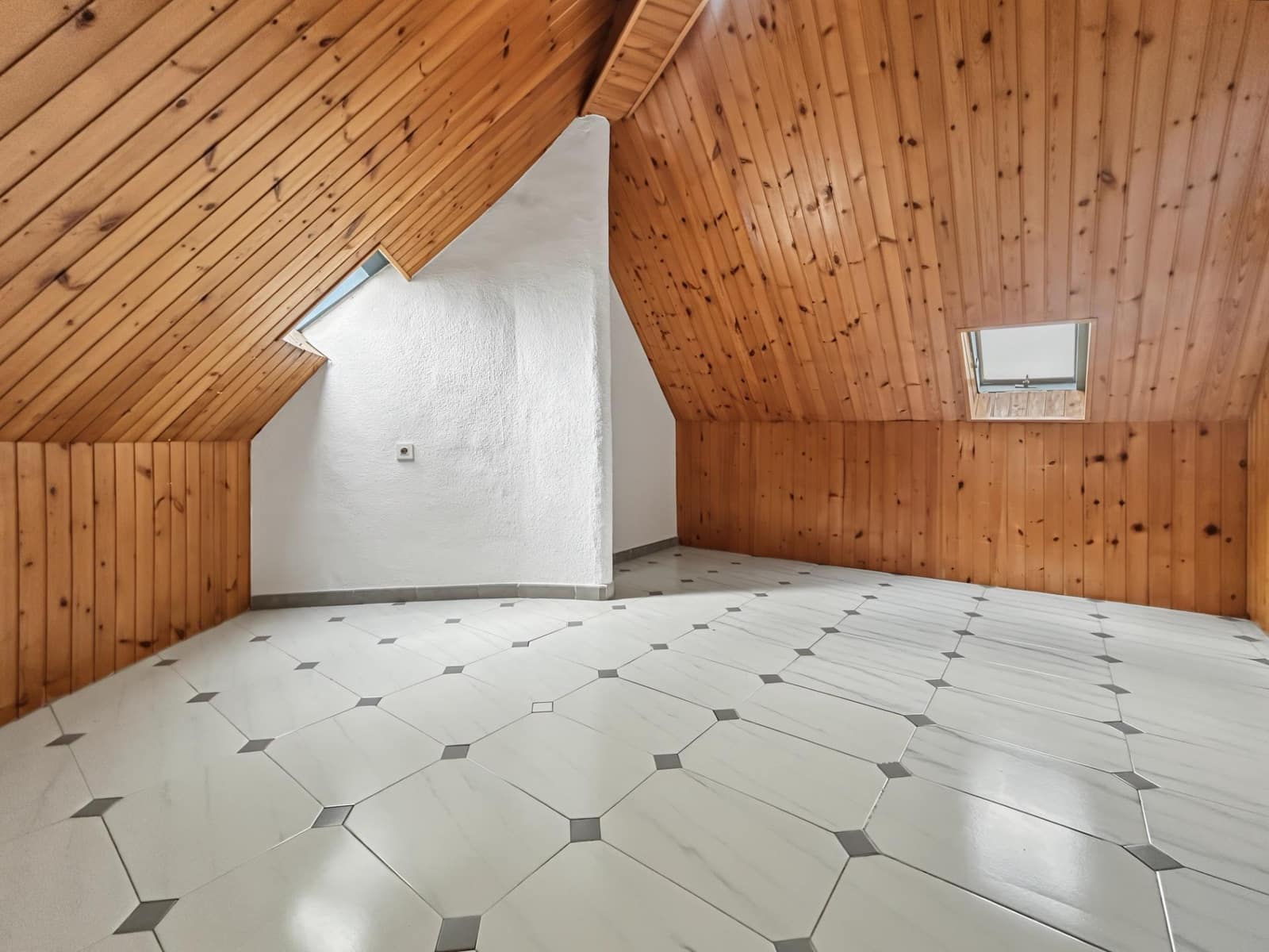 7 sypialnia Willa na sprzedaż w Campoamor z basenem garażem - 1 300 000 € (Ref: 10120208)