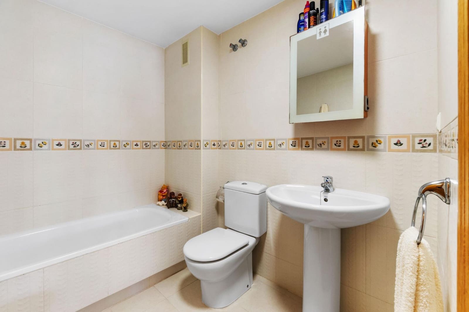 3 sypialnia Apartament na sprzedaż w Dehesa de Campoamor z basenem - 320 000 € (Ref: 9860413)
