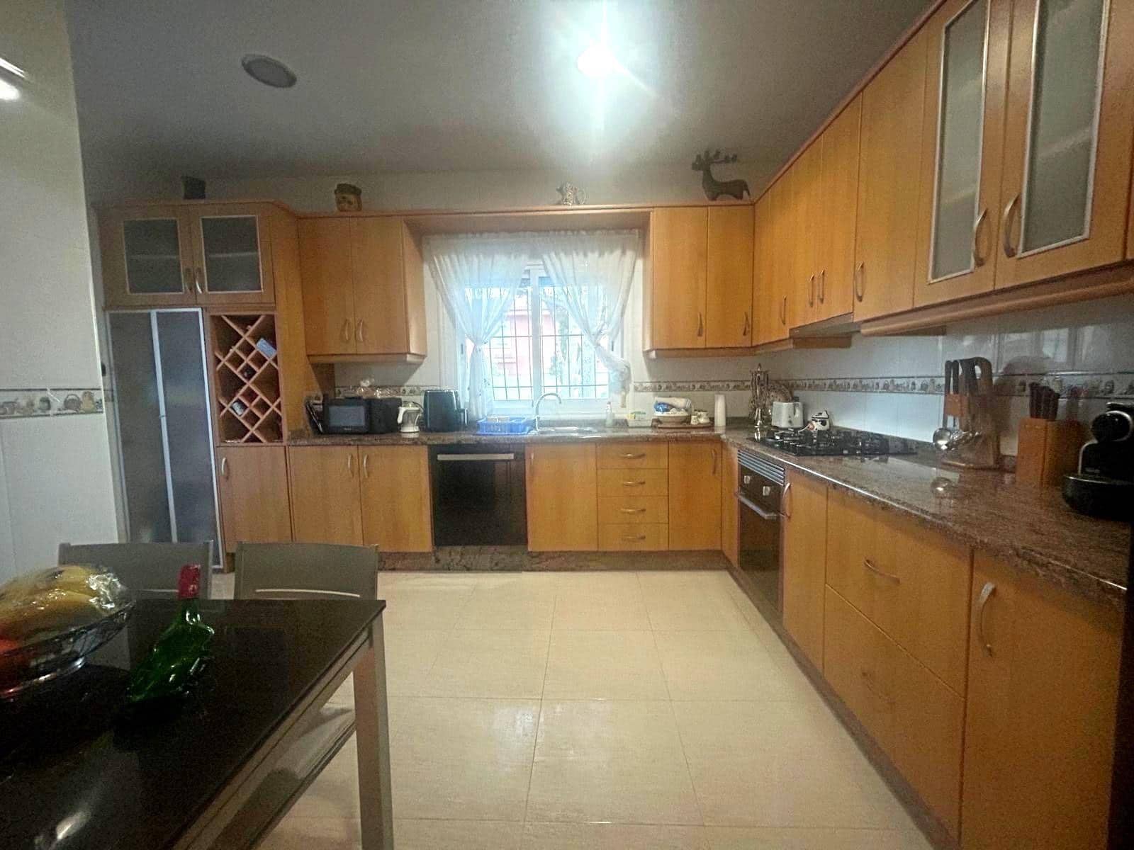 3 bedroom Villa for sale in Dehesa de Campoamor with pool garage - € 985,000 (Ref: 9860415)