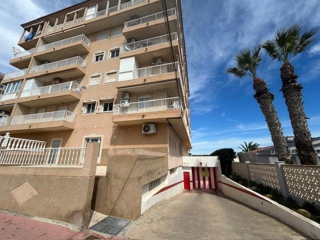 Garage for sale in Punta Prima - € 10,500 (Ref: 9860420)