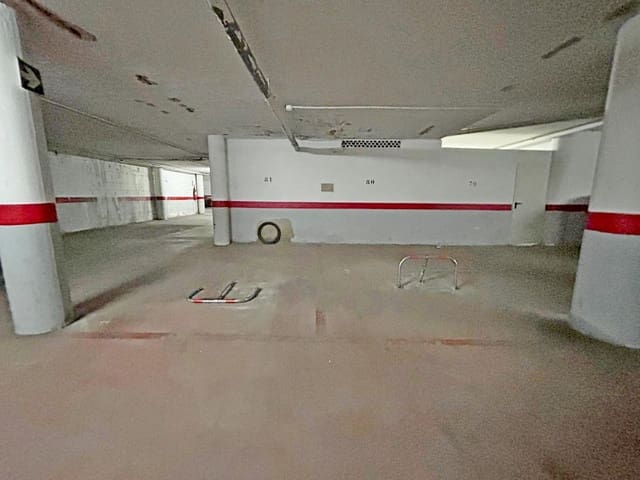 Garage à vendre à Punta Prima, Torrevieja - 10 500 € (Ref: 9860420)