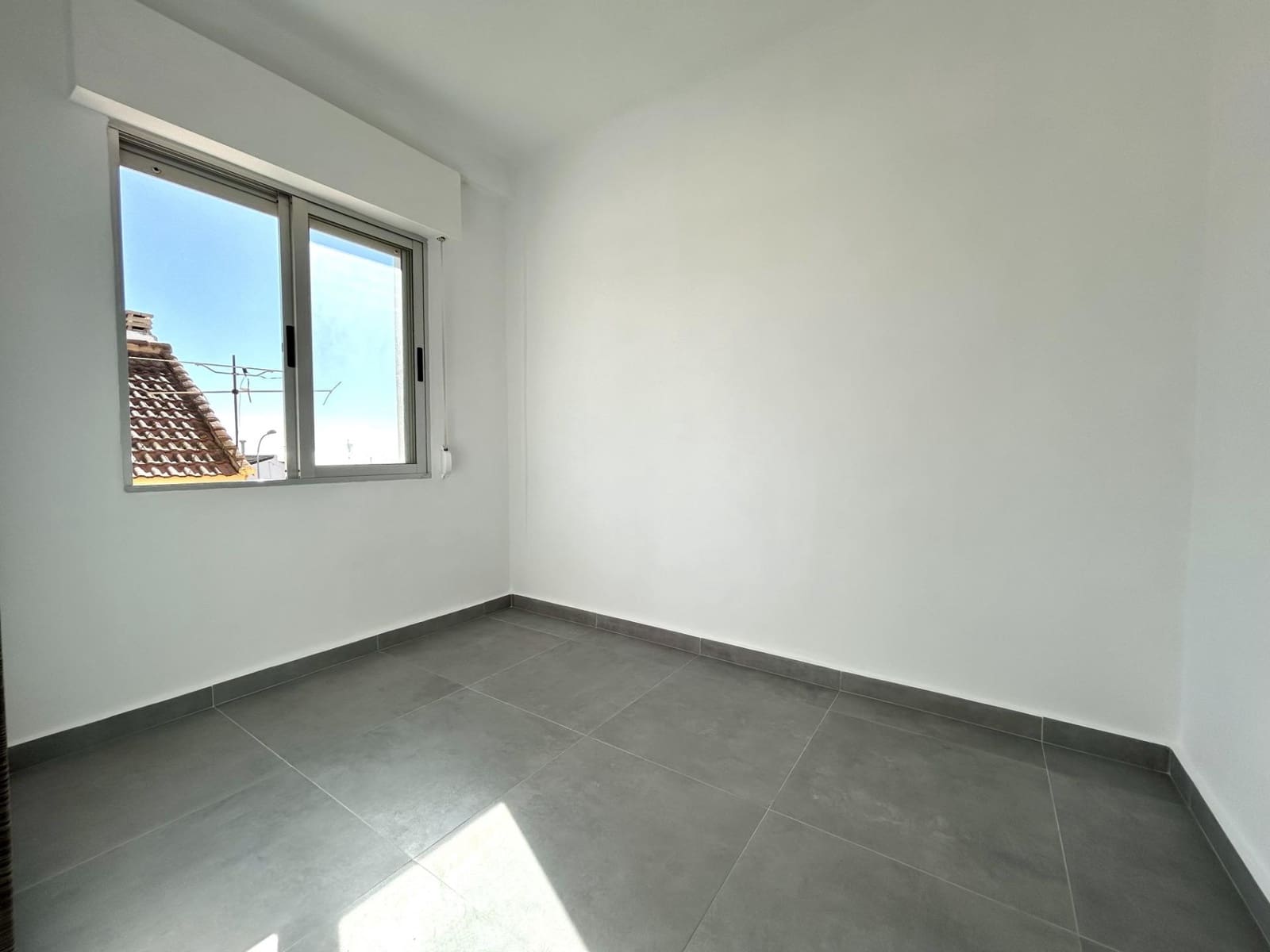 2 bedroom Apartment for sale in Torre de la Horadada - € 142,000 (Ref: 9860438)
