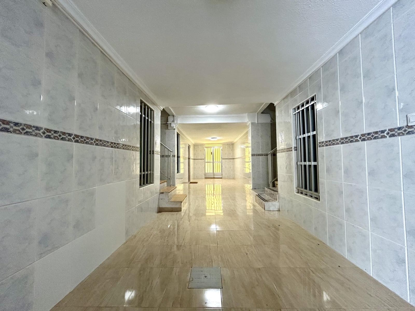 2 bedroom Apartment for sale in Torre de la Horadada - € 142,000 (Ref: 9860438)