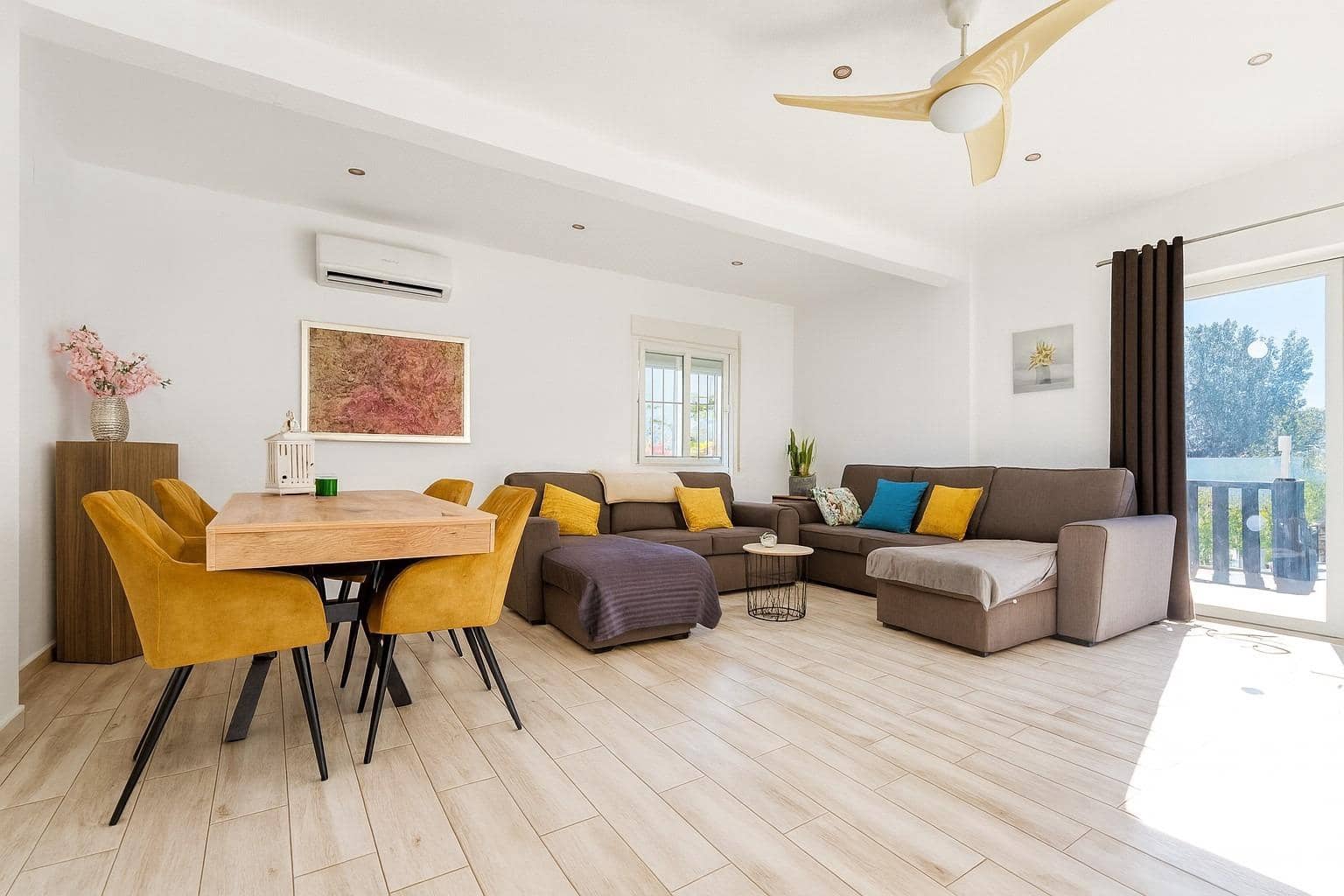 2 bedroom Villa for sale in Pinar de Campoverde with pool - € 295,000 (Ref: 9860439)