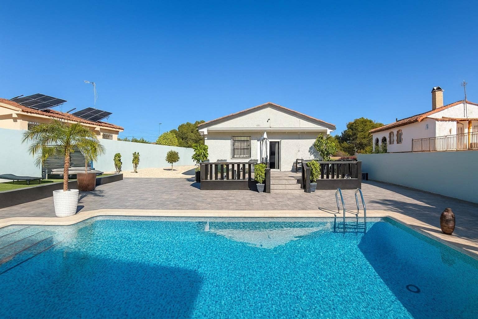2 bedroom Villa for sale in Pinar de Campoverde with pool - € 295,000 (Ref: 9860439)