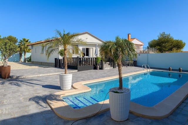 2 soveværelse Villa til salg i Pinar de Campoverde, Pilar de la Horadada med swimmingpool - € 295.000 (Ref: 9860439)