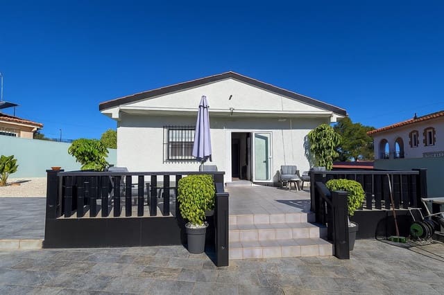 2 soveværelse Villa til salg i Pinar de Campoverde, Pilar de la Horadada med swimmingpool - € 295.000 (Ref: 9860439)