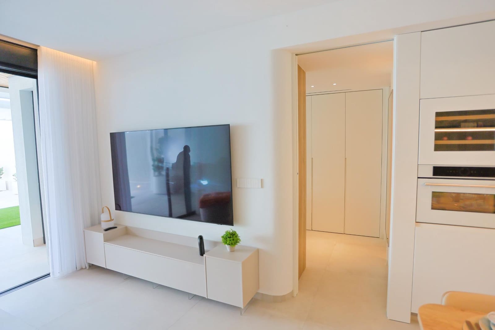 3 bedroom Apartment for sale in La Manga del Mar Menor with pool - € 890,000 (Ref: 9860456)
