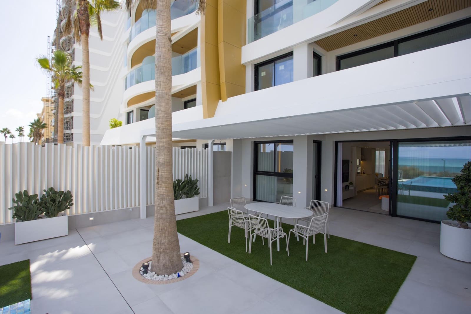 3 bedroom Apartment for sale in La Manga del Mar Menor with pool - € 890,000 (Ref: 9860456)