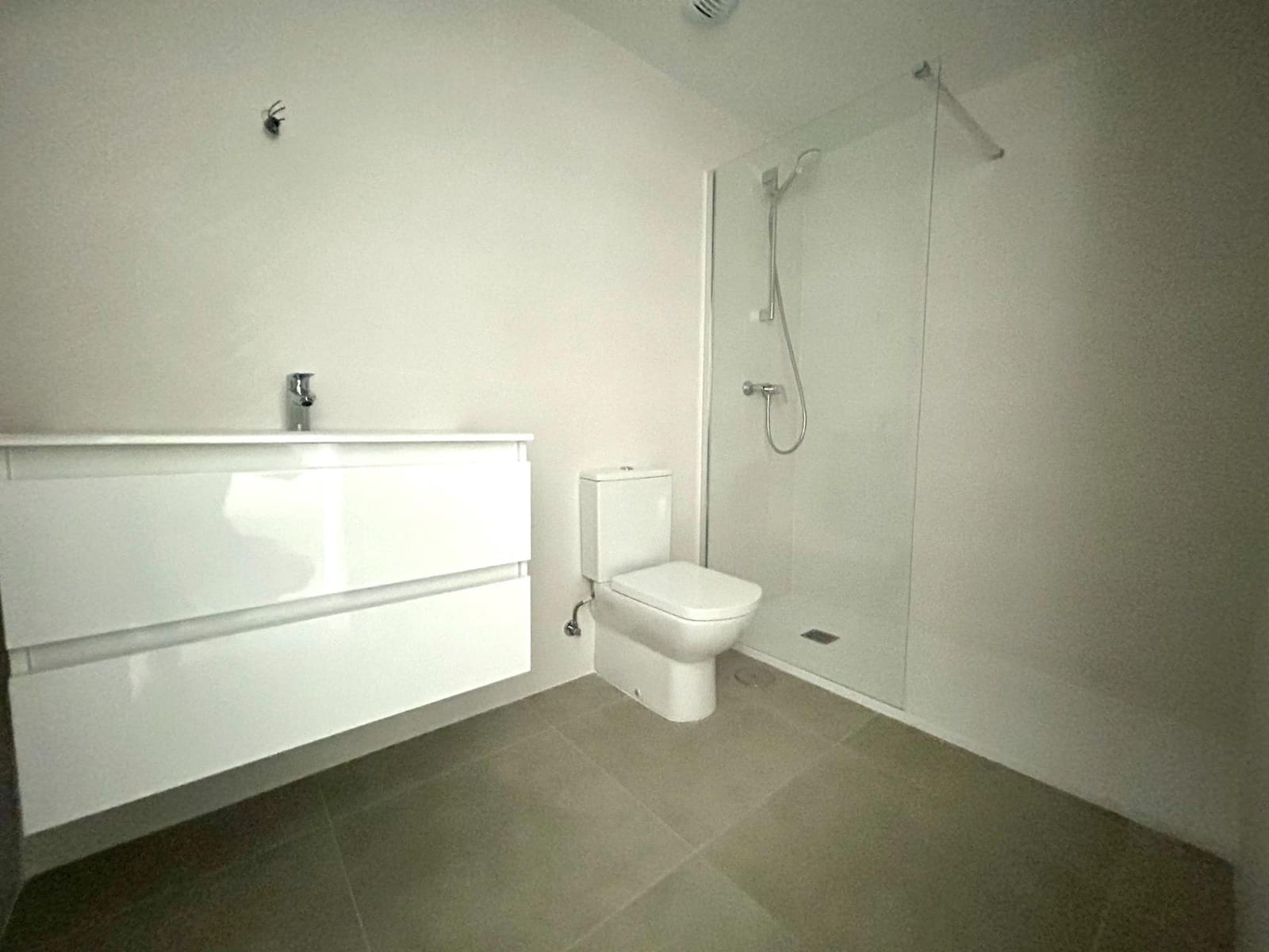 2 bedroom Apartment for sale in Dehesa de Campoamor with pool - € 350,000 (Ref: 9860458)