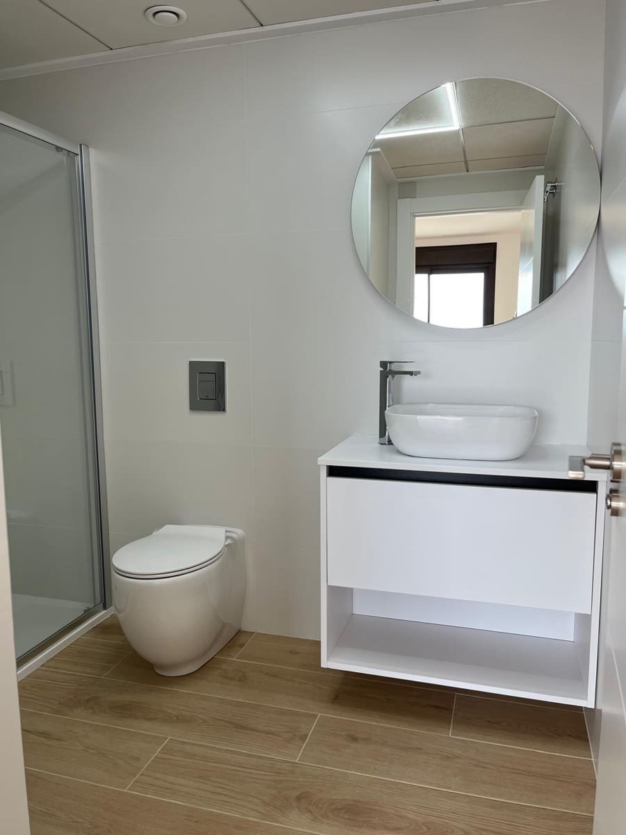 2 slaapkamer Penthouse te koop in Orihuela Costa met zwembad - € 325.000 (Ref: 9860464)