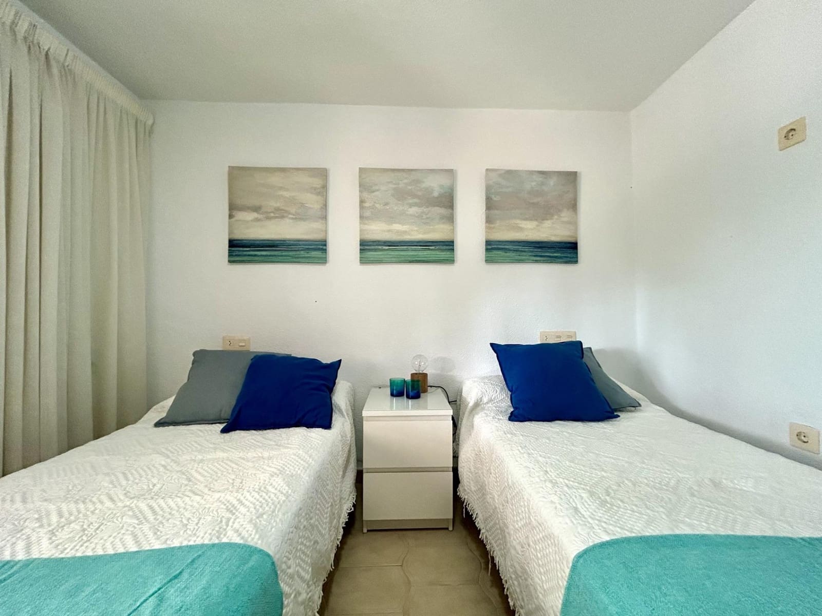 4 soverom Rekkehus til salgs i Dehesa de Campoamor med garasje - € 425 000 (Ref: 9860465)