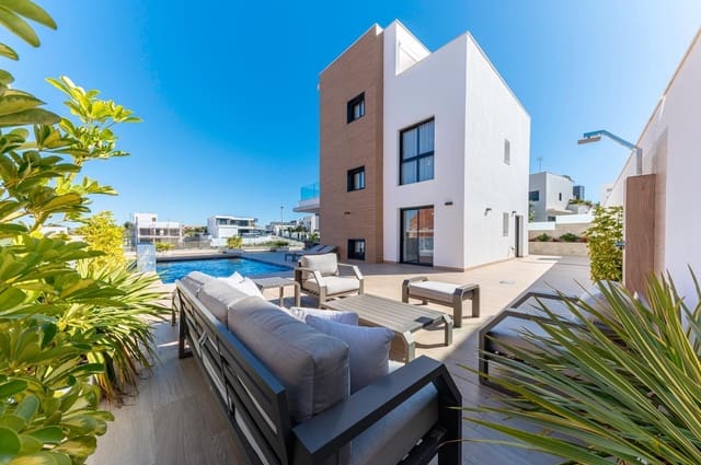 6 camera da letto Villa in vendita in Dehesa de Campoamor, Orihuela con piscina garage - 1.780.000 € (Rif: 9860474)