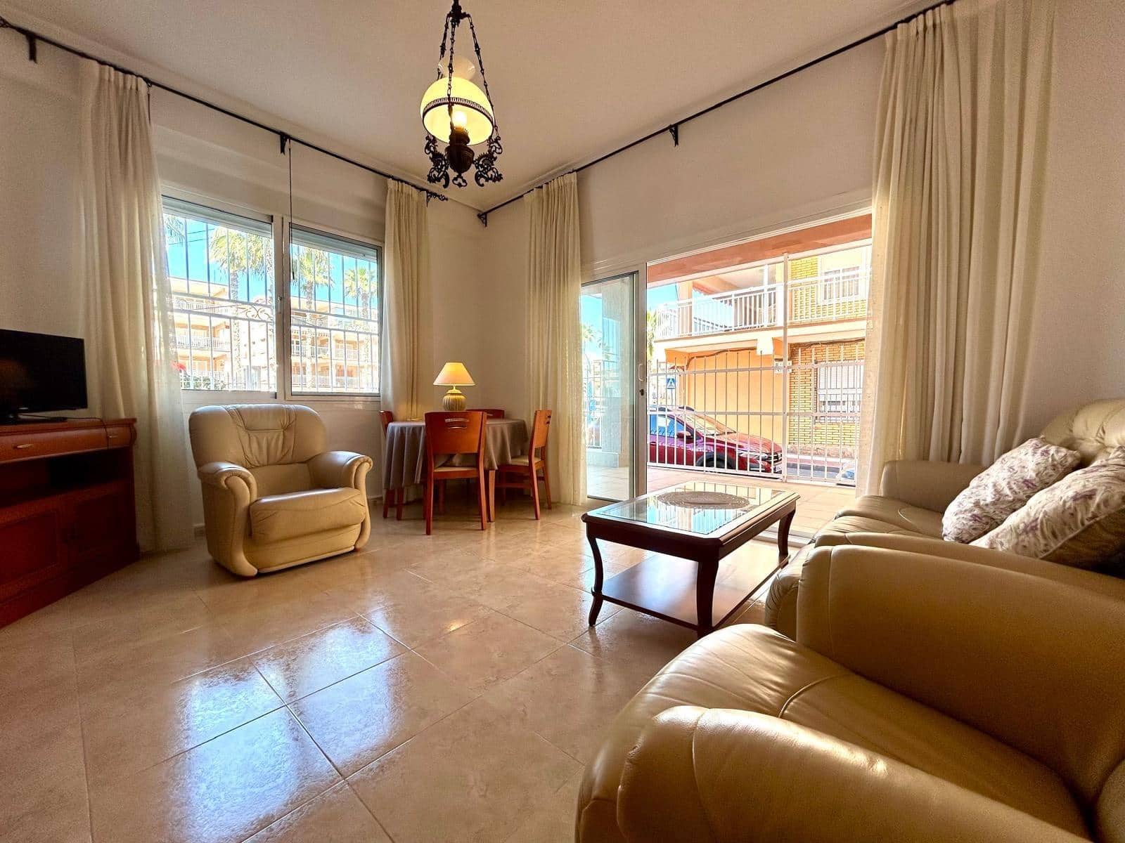 3 sovrum Lägenhet till salu i Torrevieja - 277 000 € (Ref: 9860479)