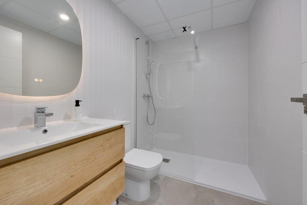 3 quarto Penthouse para venda em Dehesa de Campoamor com piscina garagem - 425 000 € (Ref: 9860487)