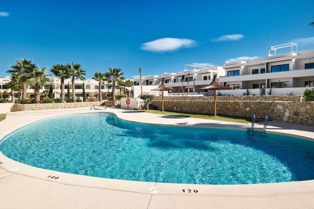 2 camera da letto Bungalow in vendita in La Veleta, Torrevieja con piscina - 390.000 € (Rif: 9860498)