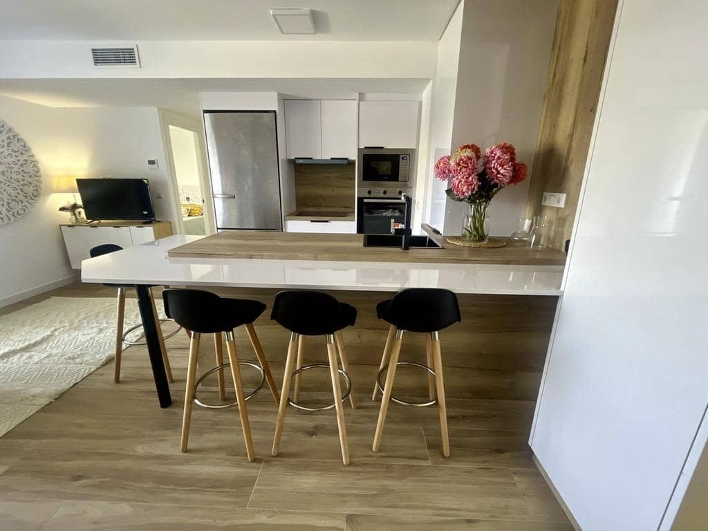 3 bedroom Apartment for sale in Punta Prima with pool garage - € 279,000 (Ref: 9860502)