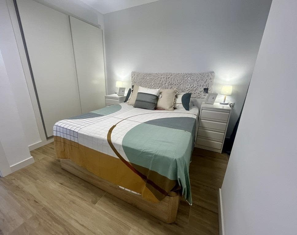 3 bedroom Apartment for sale in Punta Prima with pool garage - € 279,000 (Ref: 9860502)