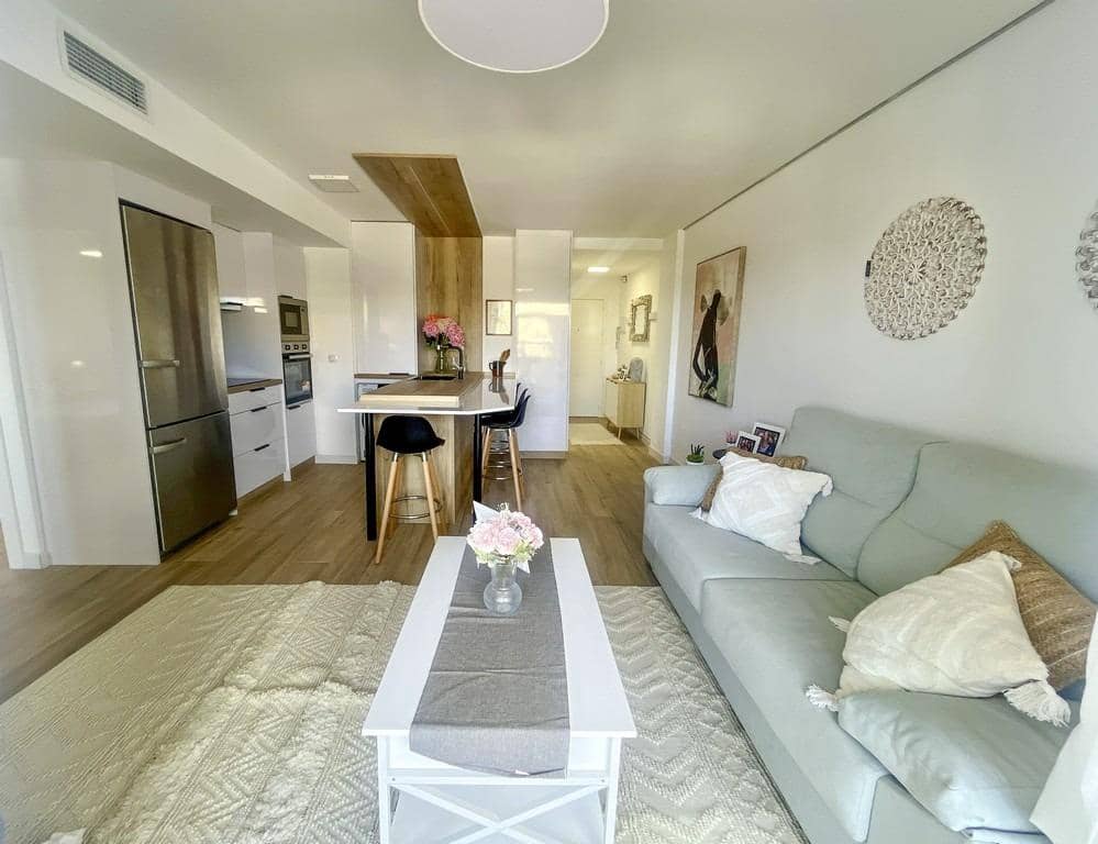 3 bedroom Apartment for sale in Punta Prima with pool garage - € 279,000 (Ref: 9860502)