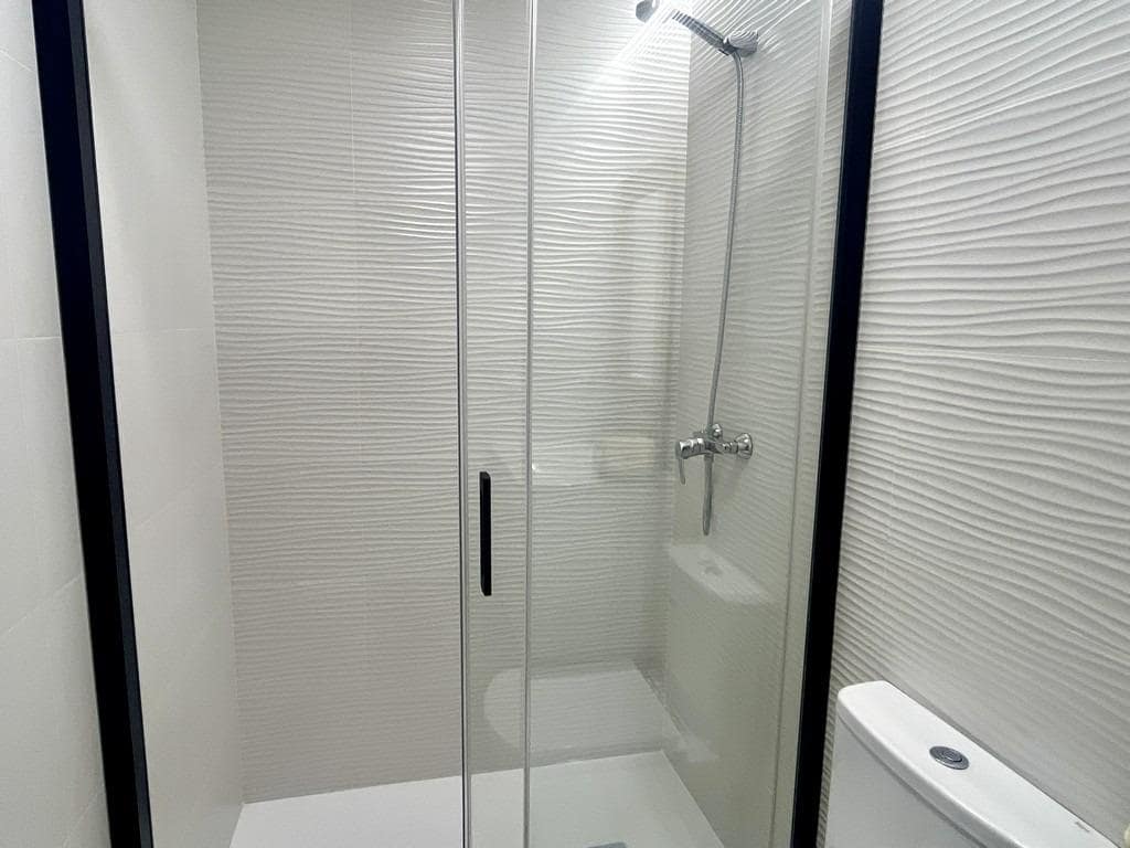 3 bedroom Apartment for sale in Punta Prima with pool garage - € 279,000 (Ref: 9860502)