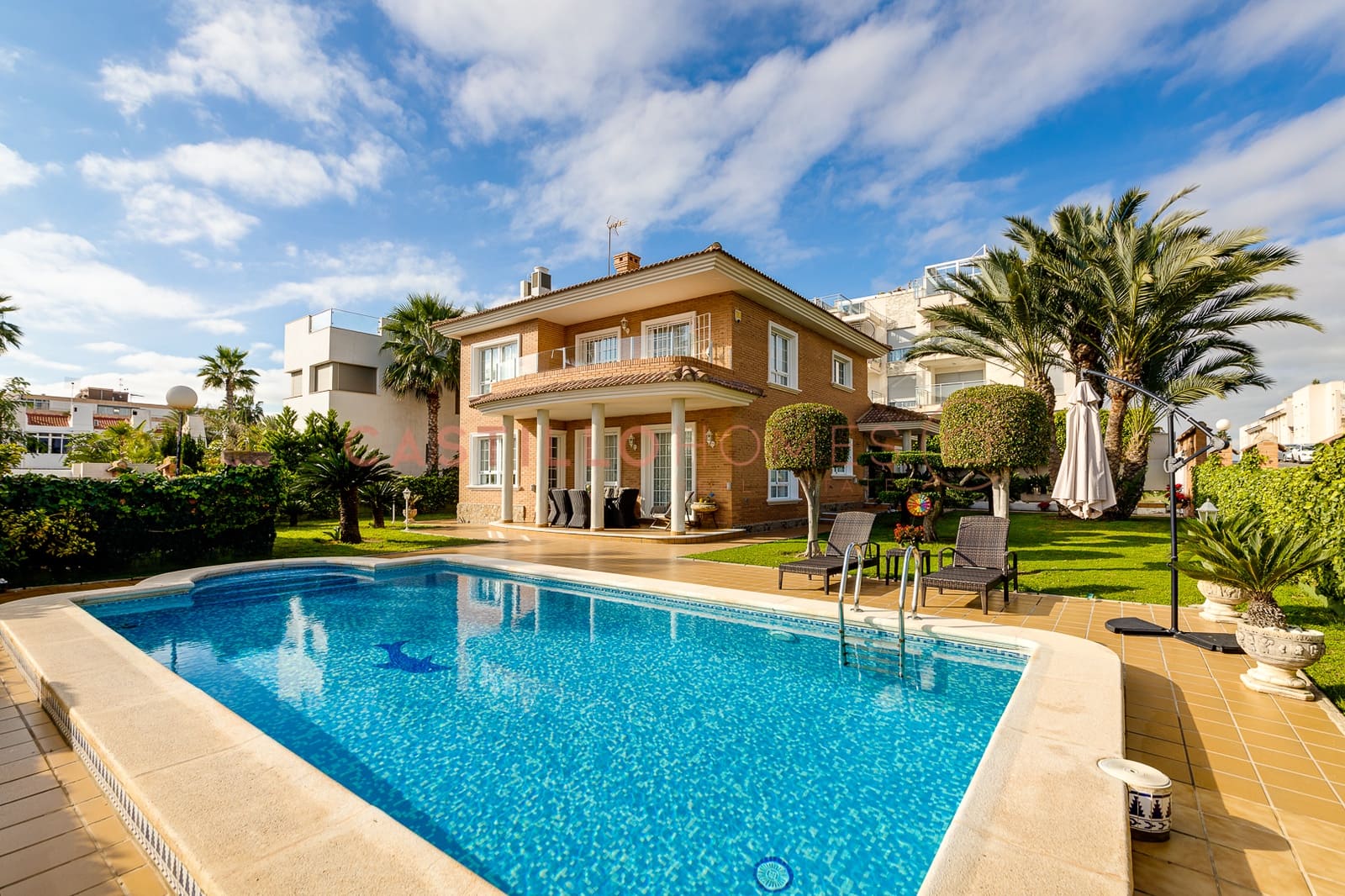 5 chambre Maison de Ville à vendre à La Veleta avec piscine garage - 1 599 000 € (Ref: 7330881)