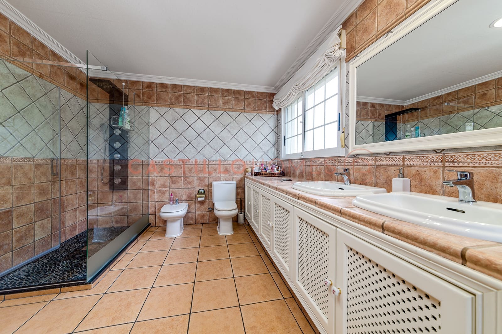 5 chambre Maison de Ville à vendre à La Veleta avec piscine garage - 1 599 000 € (Ref: 7330881)