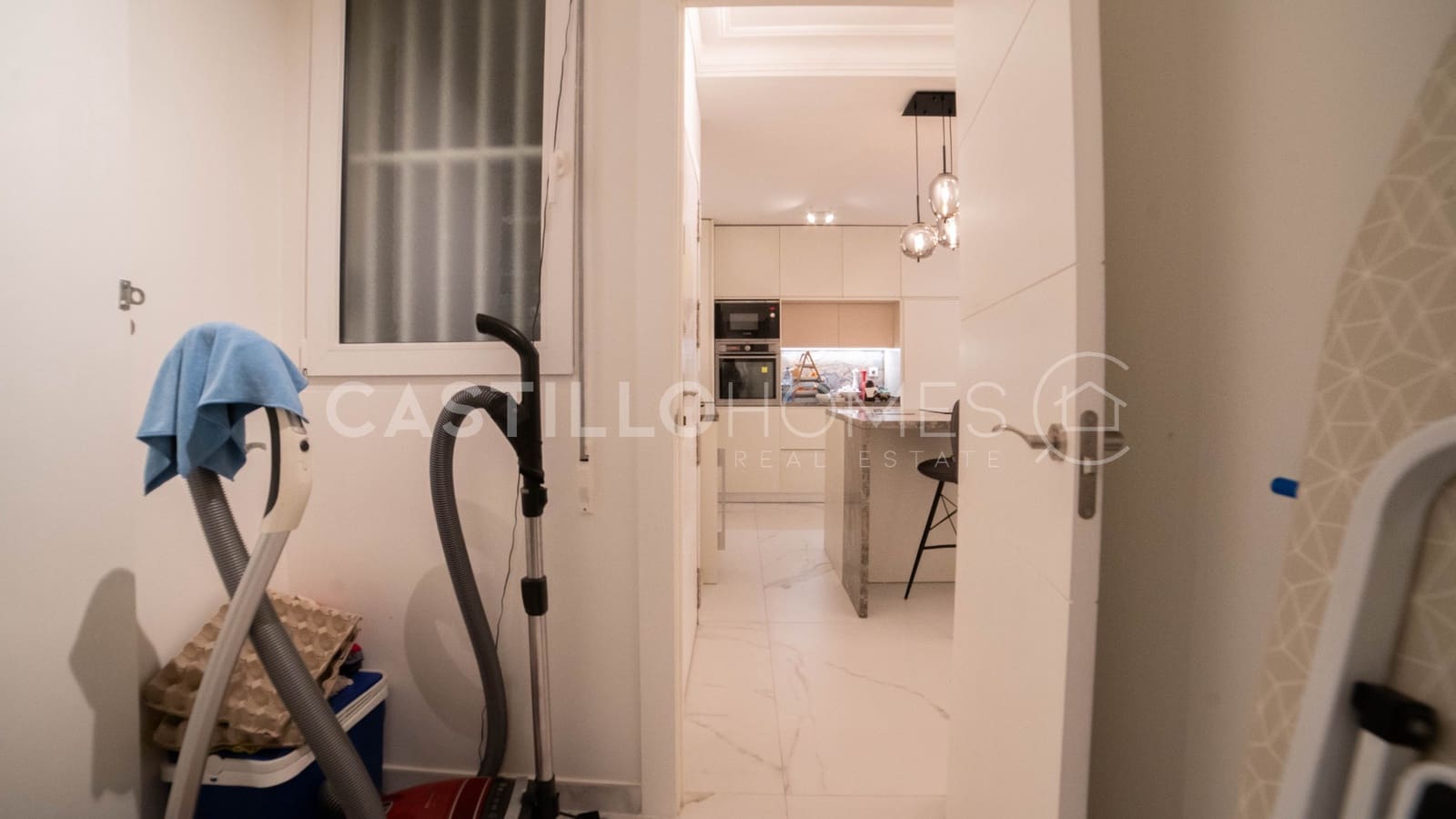 Apartamento de 2 habitaciones en Torrevieja en venta - 349.000 € (Ref: 8970735)