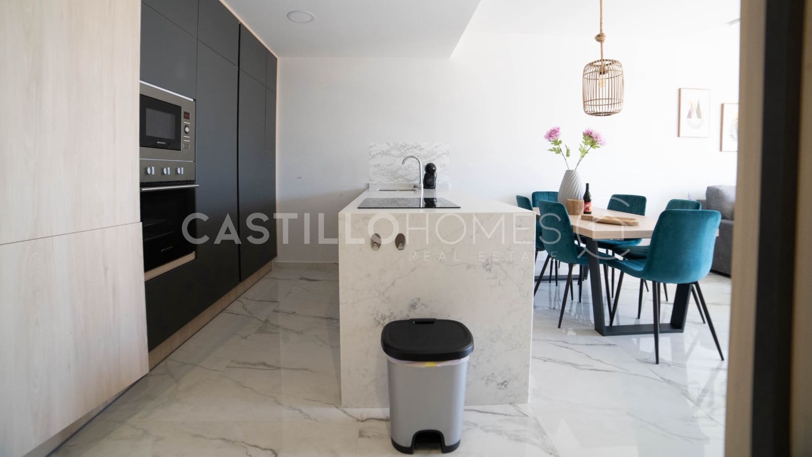 2 sypialnia Penthouse na sprzedaż w Orihuela z basenem garażem - 629 000 € (Ref: 8970739)