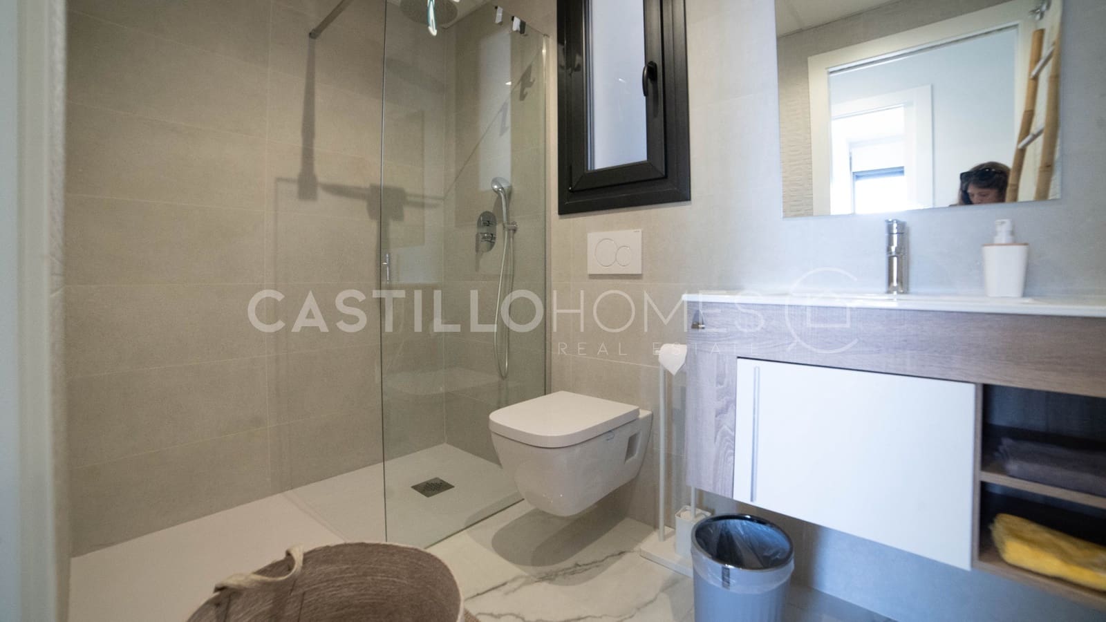 2 sypialnia Penthouse na sprzedaż w Orihuela z basenem garażem - 629 000 € (Ref: 8970739)