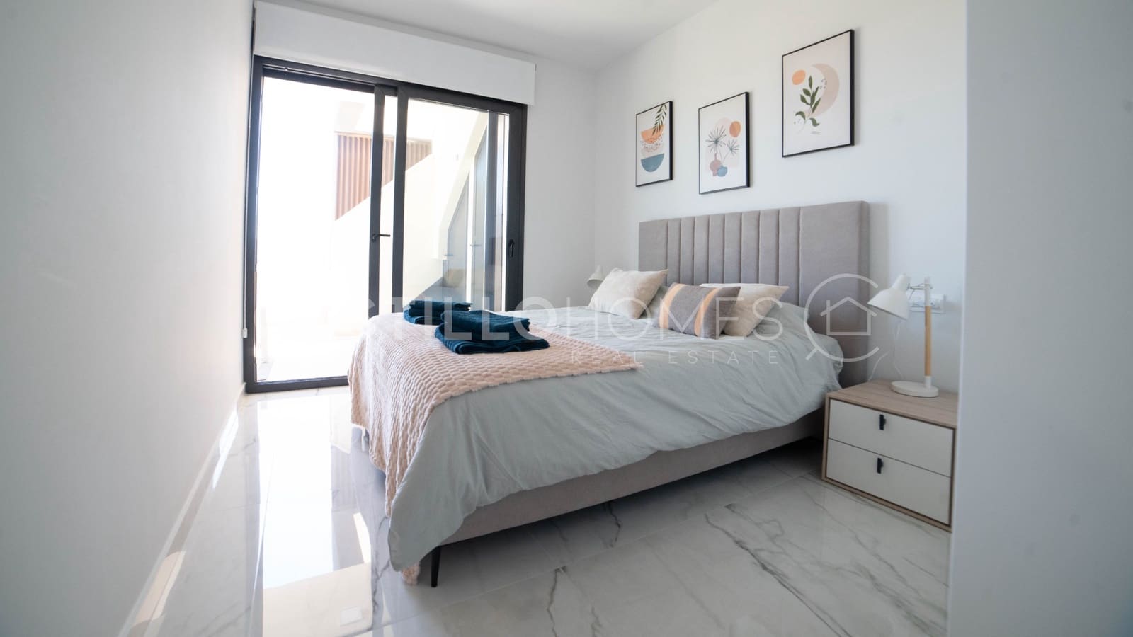 2 sypialnia Penthouse na sprzedaż w Orihuela z basenem garażem - 629 000 € (Ref: 8970739)