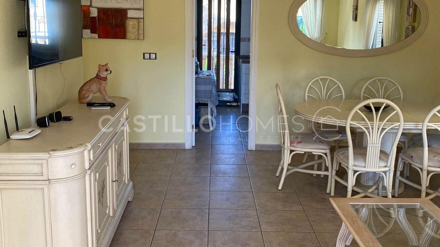 3 quarto Moradia para venda em Villamartin com piscina garagem - 360 000 € (Ref: 8970742)