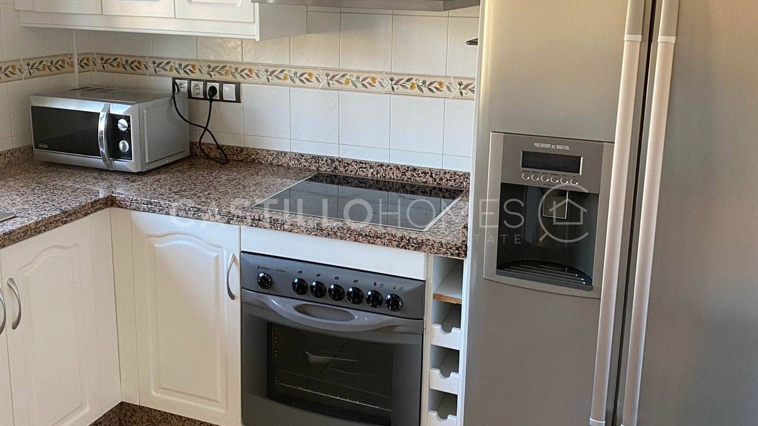 3 quarto Moradia para venda em Villamartin com piscina garagem - 360 000 € (Ref: 8970742)