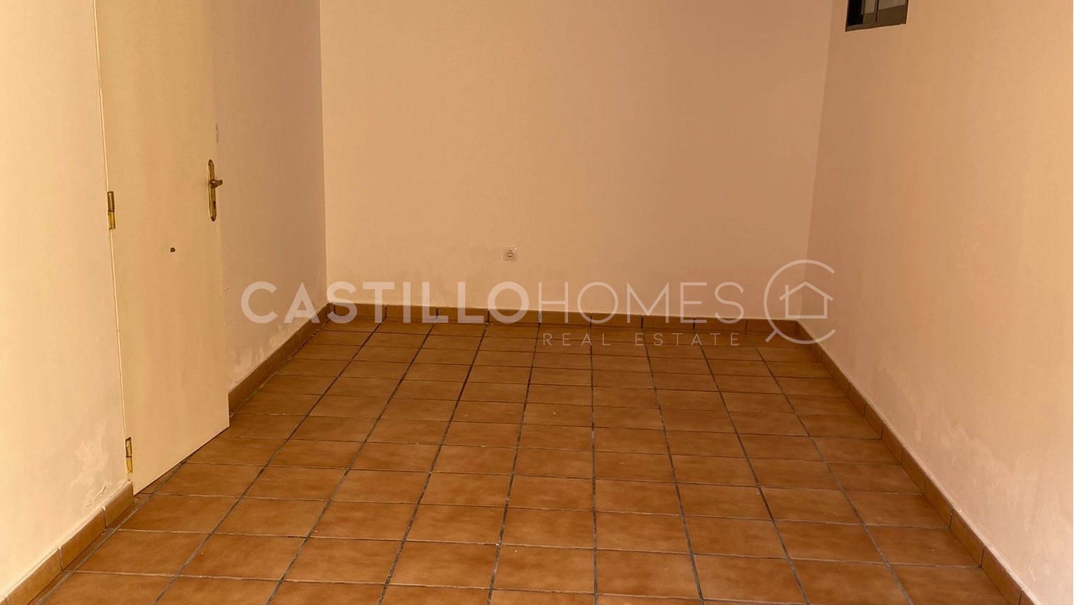 3 quarto Moradia para venda em Villamartin com piscina garagem - 360 000 € (Ref: 8970742)