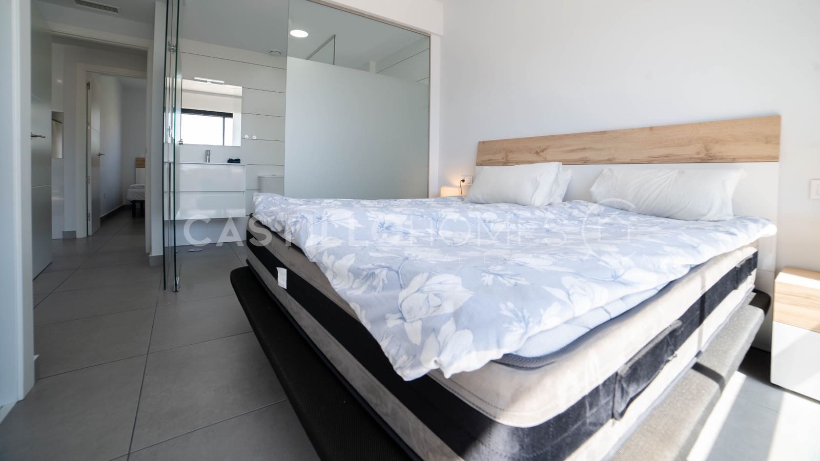 2 bedroom Apartment for sale in Orihuela Costa with pool - € 229,900 (Ref: 8970744)