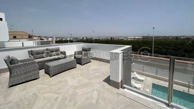 3 quarto Moradia para venda em Los Altos com piscina garagem - 690 000 € (Ref: 8970748)