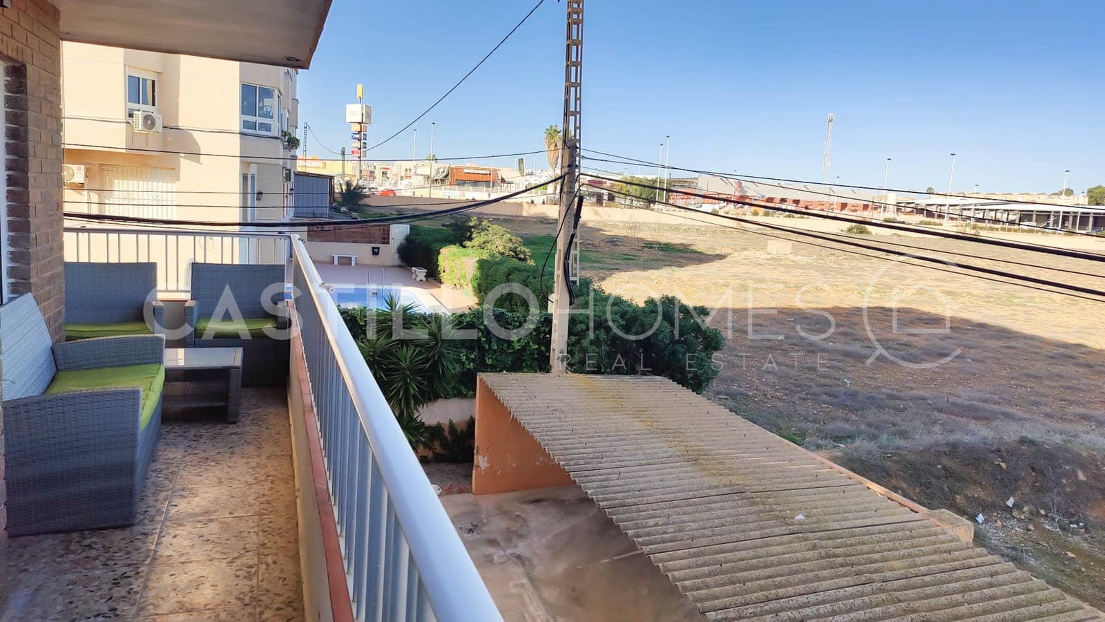 2 bedroom Apartment for sale in Punta Prima with pool garage - € 195,000 (Ref: 8970753)