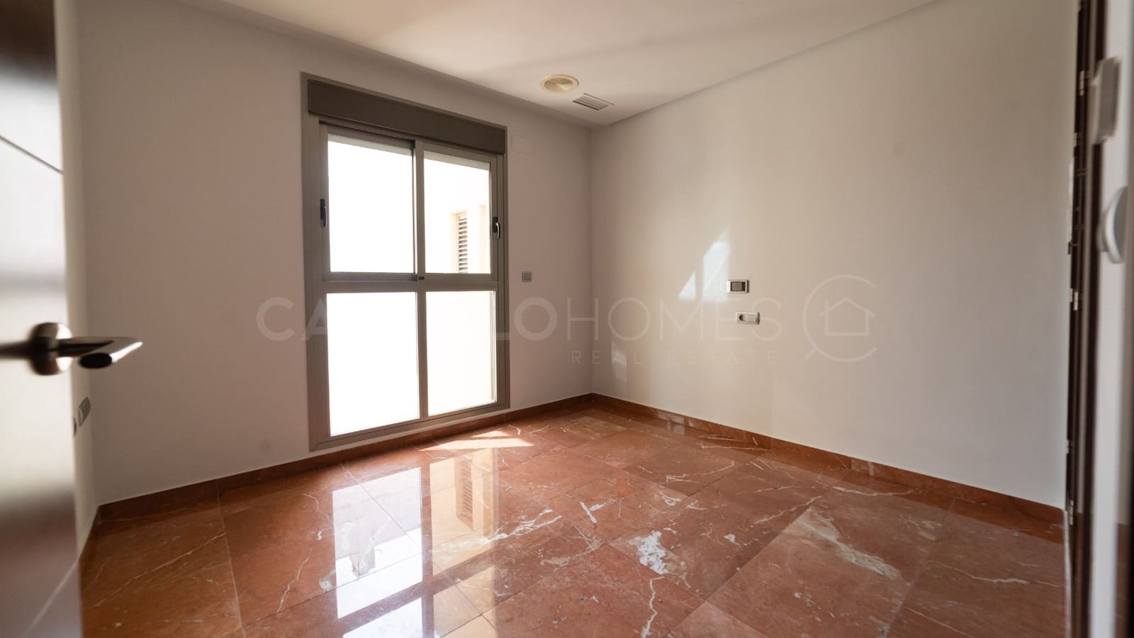3 soverom Penthouse til salgs i Torrevieja - € 899 000 (Ref: 8970757)