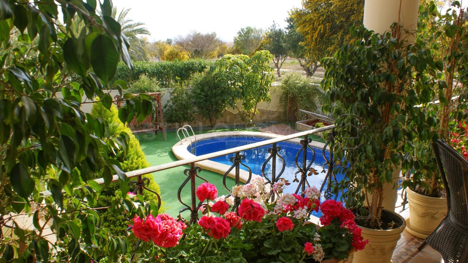 Chalet de 5 habitaciones en Ciudad Quesada en venta con piscina - 690.000 € (Ref: 8970762)