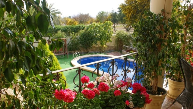 Chalet de 5 habitaciones en Ciudad Quesada, Rojales en venta con piscina - 690.000 € (Ref: 8970762)