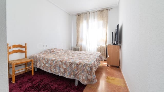 Apartamento de 2 habitaciones en La Mata, Torrevieja en venta con piscina - 329.000 € (Ref: 8970764)