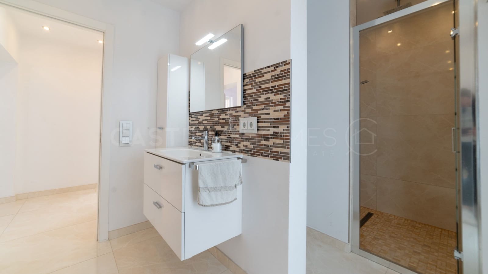 3 chambre Villa/Maison à vendre à La Zenia avec piscine - 1 300 000 € (Ref: 8970767)