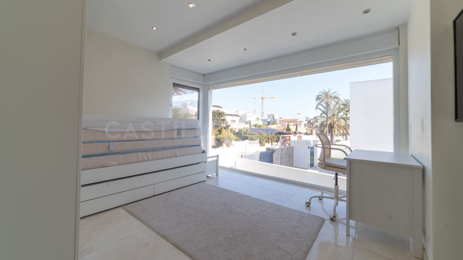 3 chambre Villa/Maison à vendre à La Zenia avec piscine - 1 300 000 € (Ref: 8970767)