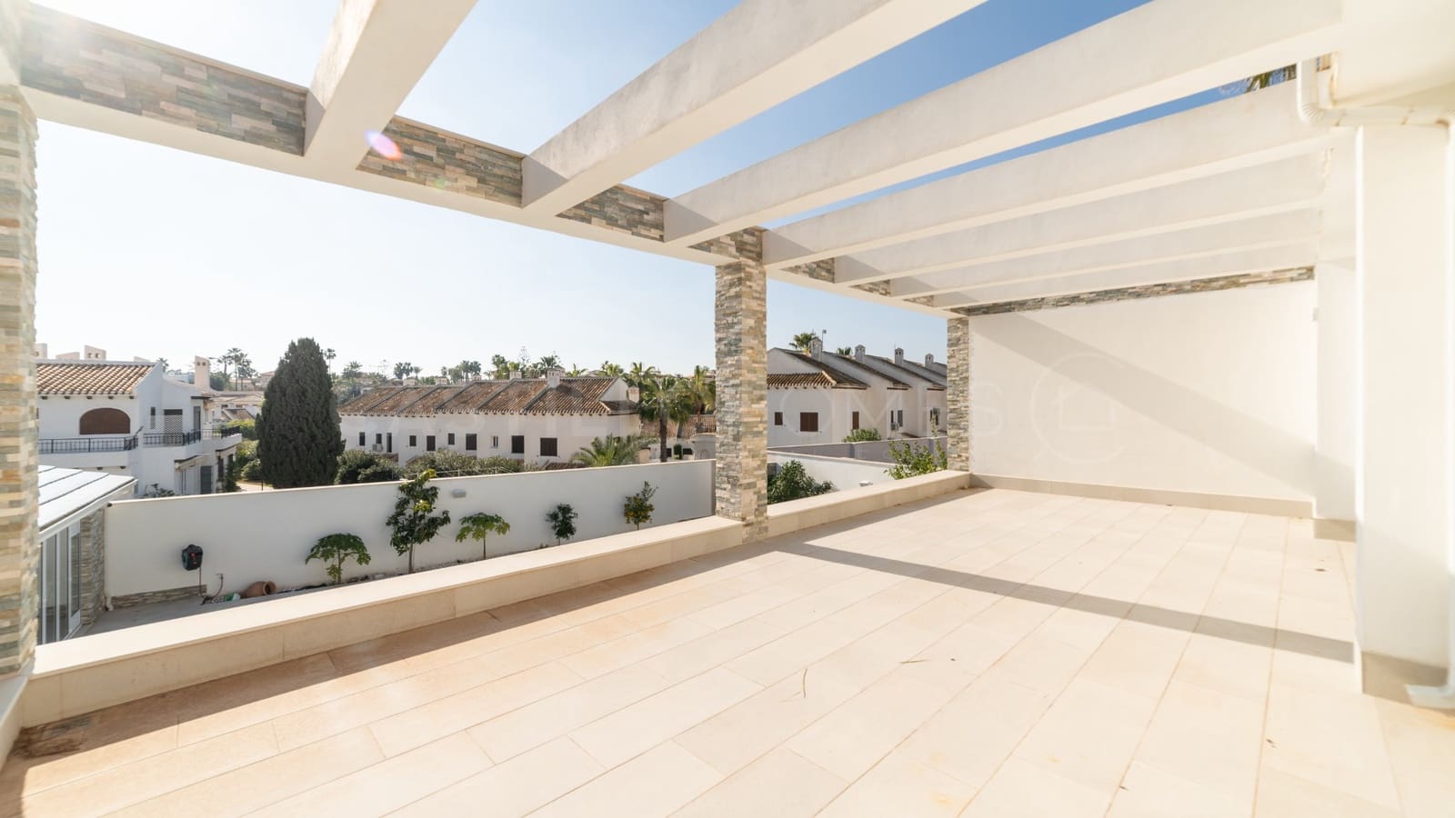 3 chambre Villa/Maison à vendre à La Zenia avec piscine - 1 300 000 € (Ref: 8970767)