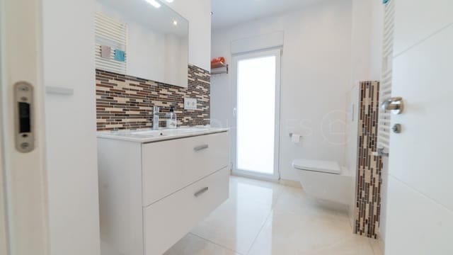 3 bedroom Villa for sale in La Zenia, Orihuela with pool - € 1,300,000 (Ref: 8970767)