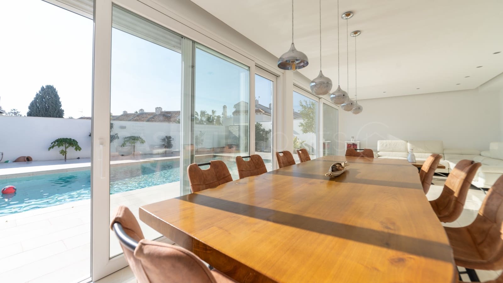 3 chambre Villa/Maison à vendre à La Zenia avec piscine - 1 300 000 € (Ref: 8970767)