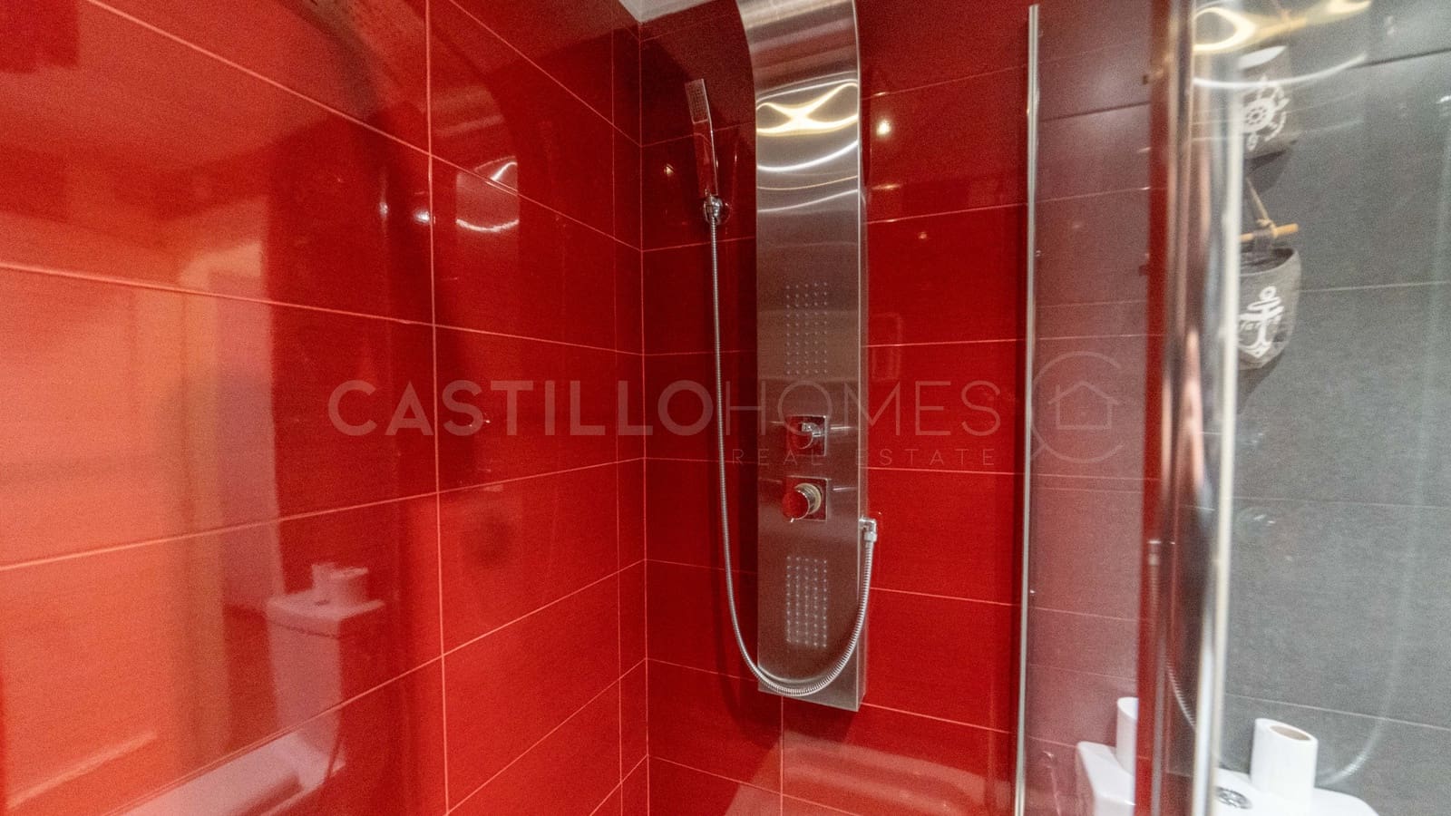 3 bedroom Apartment for sale in Torrevieja with garage - € 165,000 (Ref: 8970772)