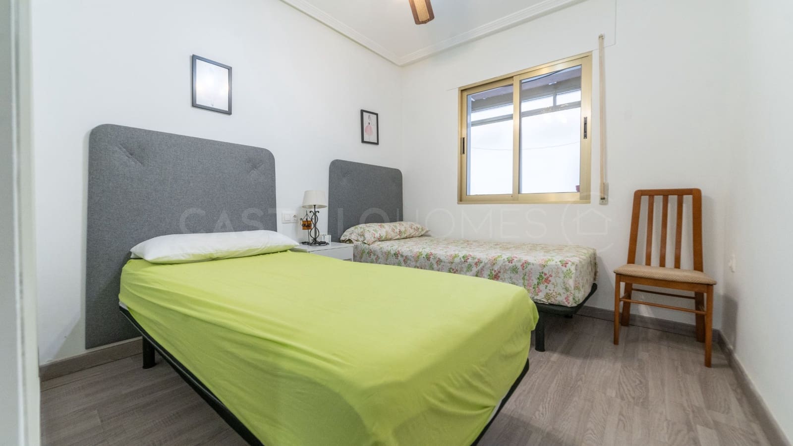 3 bedroom Apartment for sale in Torrevieja with garage - € 165,000 (Ref: 8970772)