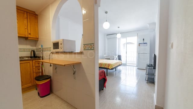 1 makuuhuone Yksiö myytävänä paikassa Centro, Torrevieja - 110 000 € (Ref: 8970776)