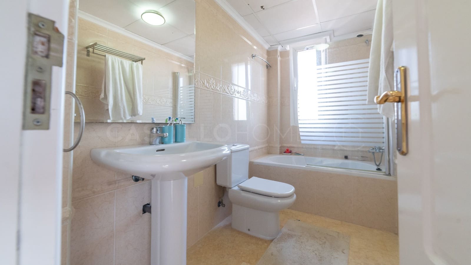 5 Zimmer Villa zu verkaufen in La Mata mit Pool - 1.170.000 € (Ref: 8970778)